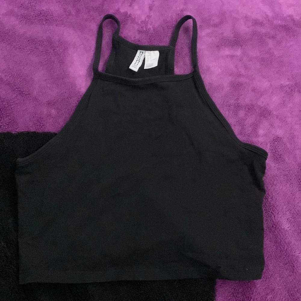 Cute cropped H&M tank